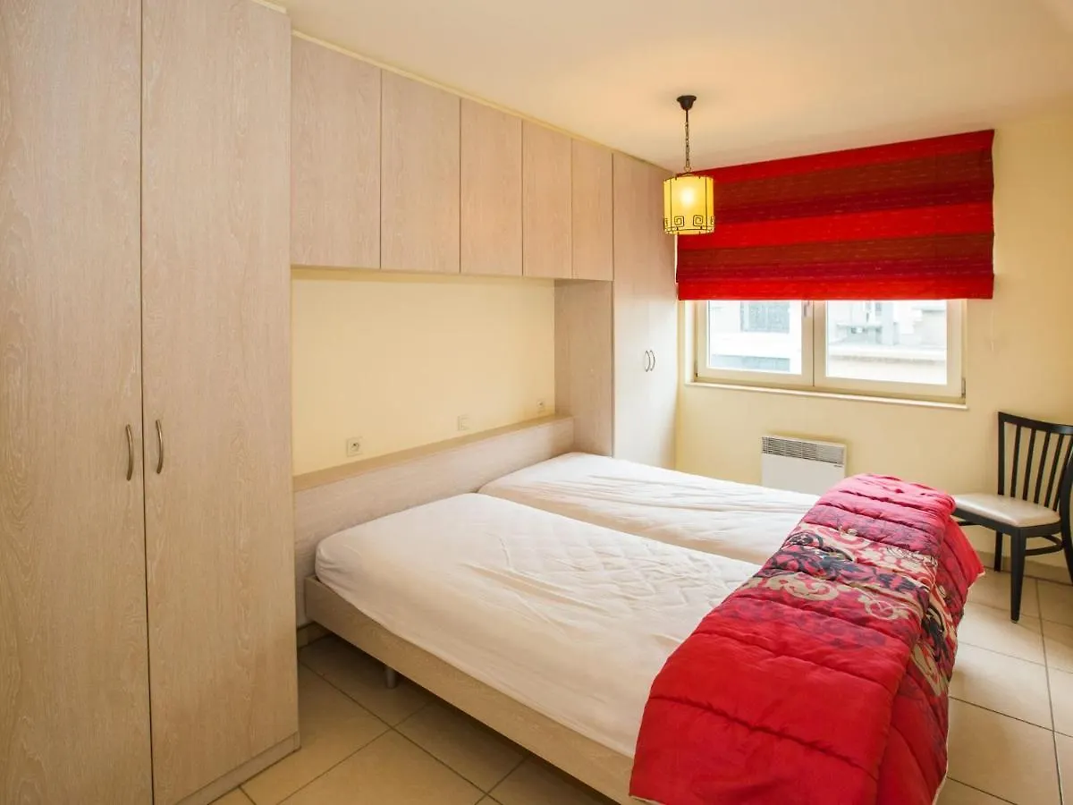 Bright Apartment With Terrace Middelkerke Belgio